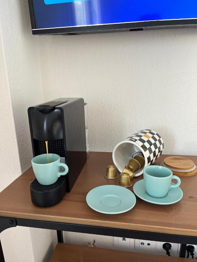 ניקיטי Three Cats Apartment מראה חיצוני תמונה