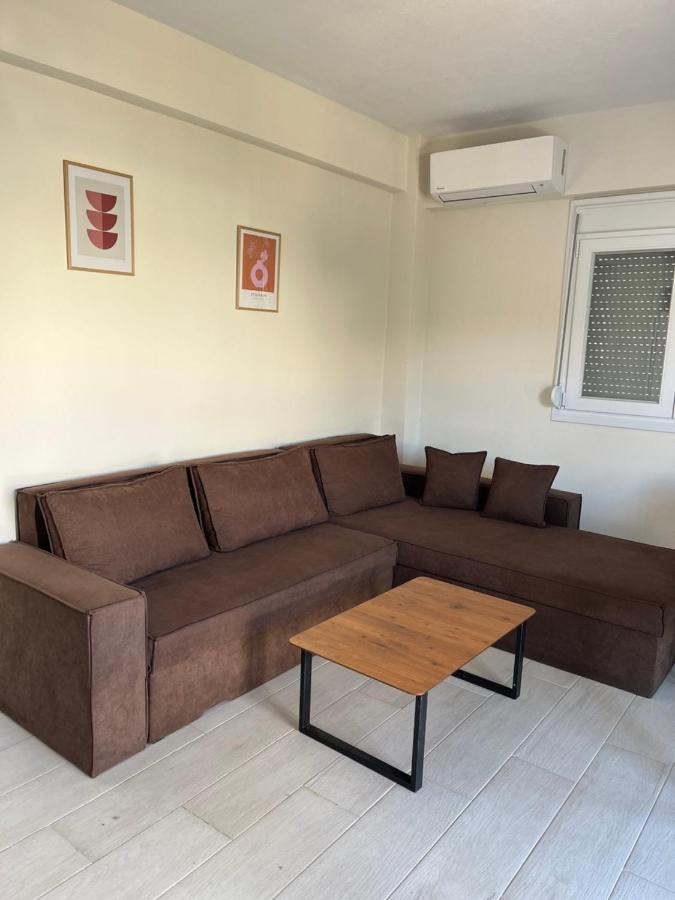 ניקיטי Three Cats Apartment מראה חיצוני תמונה